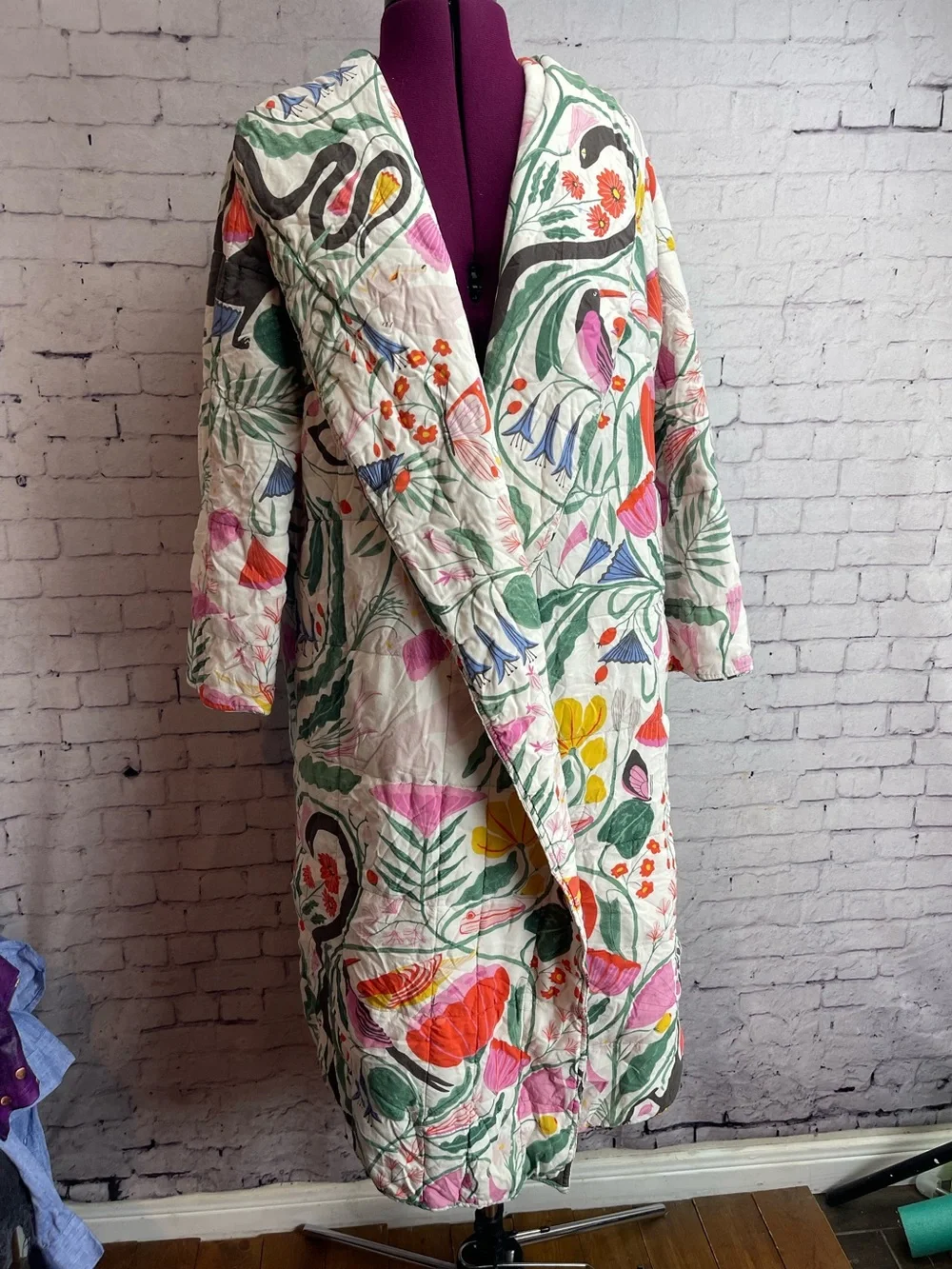 Anthropologie Megan Galante size M/L quilted dressing robe floral print